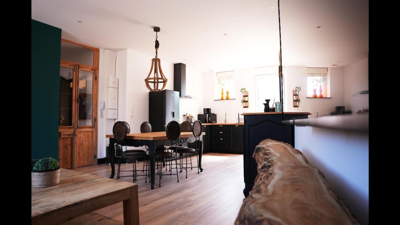 Apartmán Les Charmes De Liege Valenciennes Exteriér fotografie
